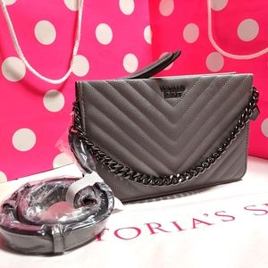 Brand New Victorias secret bag w/tag